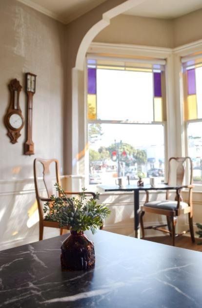 Gosby House Inn, A Four Sisters Inn Pacific Grove Exterior foto